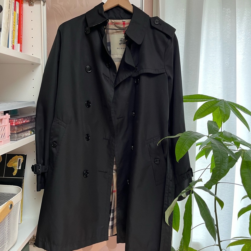 Burberry London Barkestone Double Breasted Trench Coat Women’s size 10R